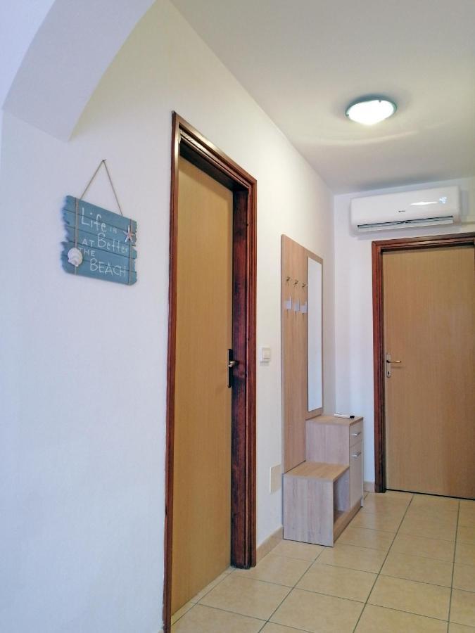 Apartment Suzie Q - Intermezzo With Sea View Rabac Eksteriør bilde