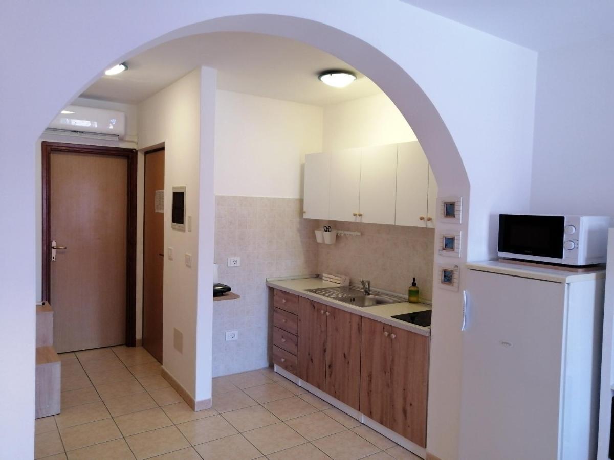 Apartment Suzie Q - Intermezzo With Sea View Rabac Eksteriør bilde