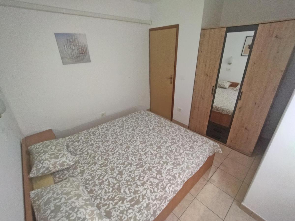 Apartment Suzie Q - Intermezzo With Sea View Rabac Eksteriør bilde
